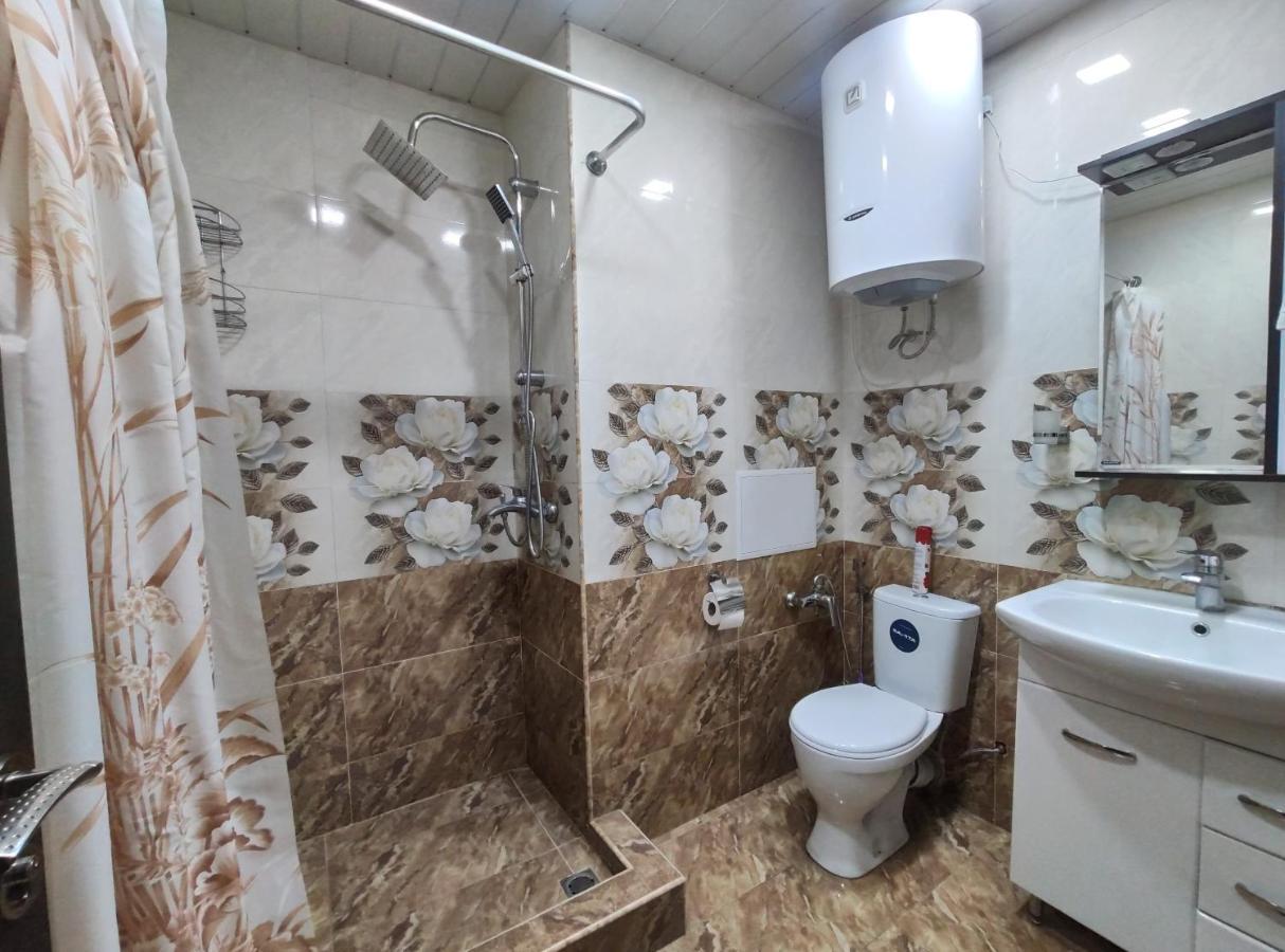 Khanjyan 7 Luxury Apartment Erivan Exterior foto